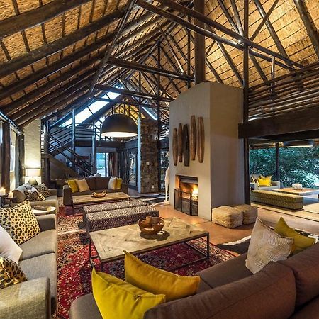 Kariega Game Reserve River Lodge Kenton on Sea Exterior photo